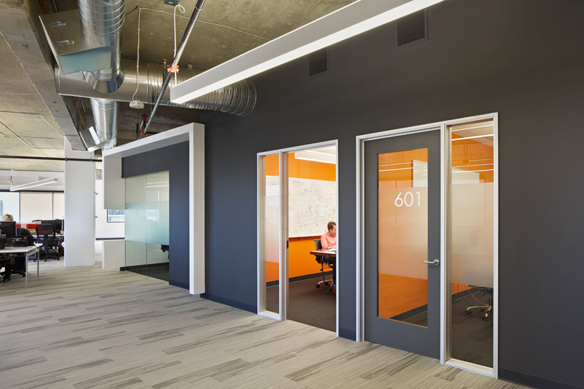 design blitz frames squaretrade HQ in san francisco, CA, USA