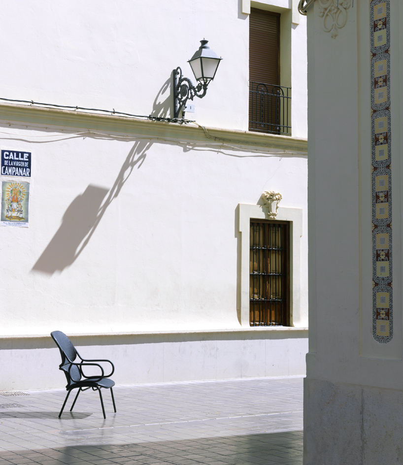 jayme hayon creates traditional mediterranean ratan chair for expormim