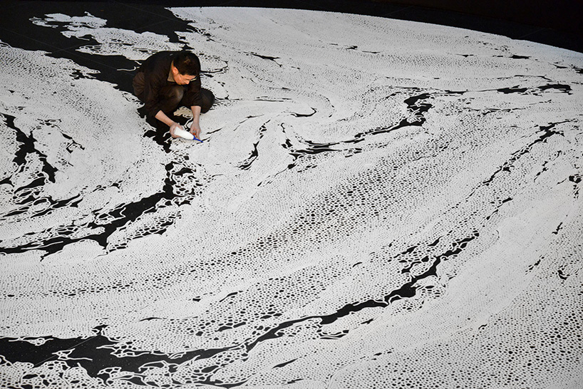 motoi yamamoto outlines complex labrynths made of table salt 
