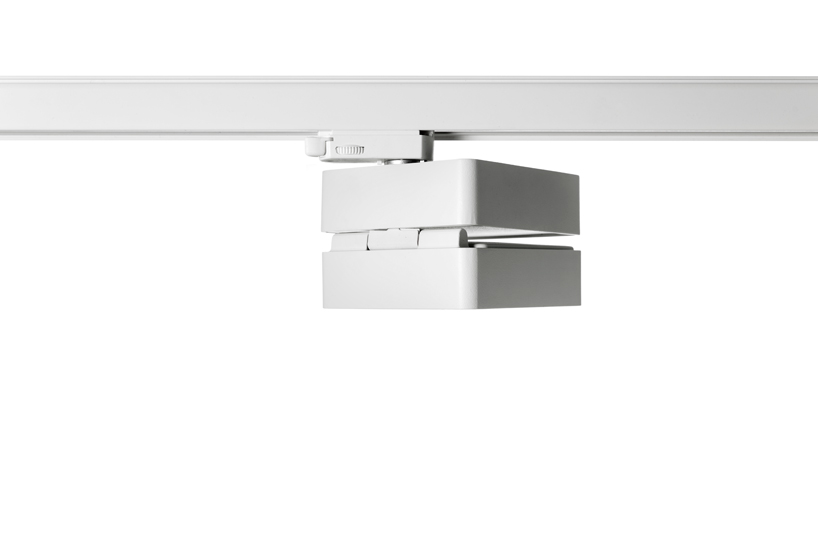 reggiani lighting produce SPLYT track lighting designed by LAPD