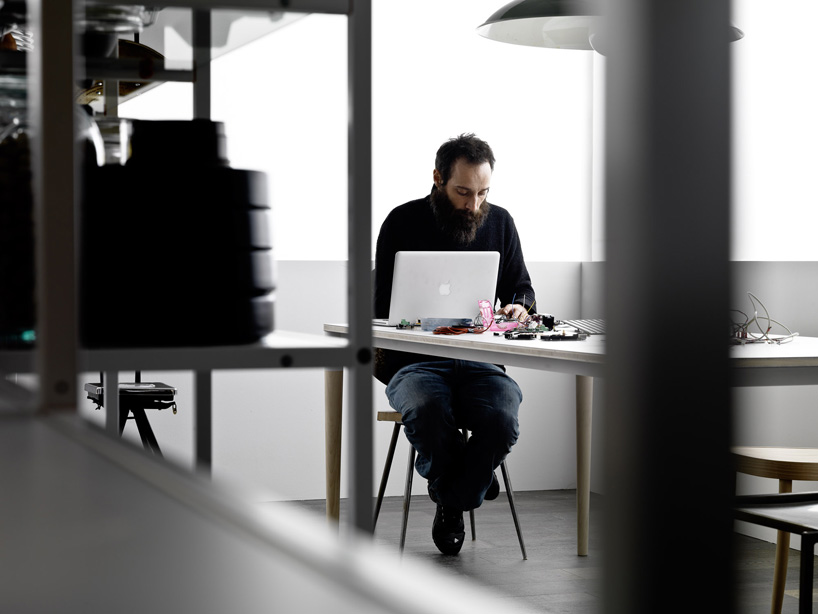 valcucine kitchen becomes open designboom 