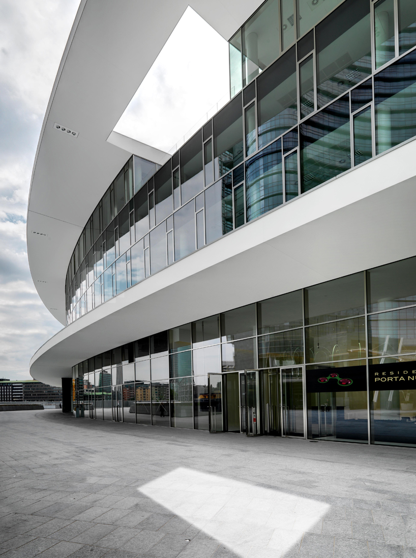 white_wave_piuarch_designboom04