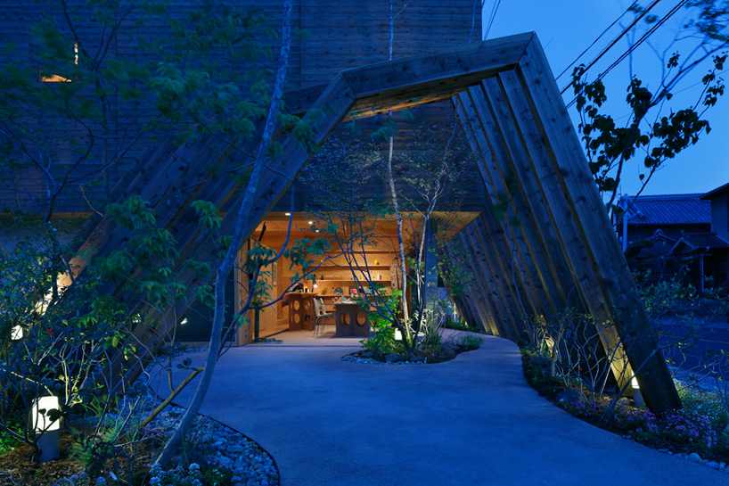 UID architects comfort gallery hiroshima designboom
