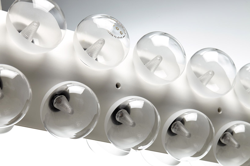 bertjan pot prop light moooi designboom 