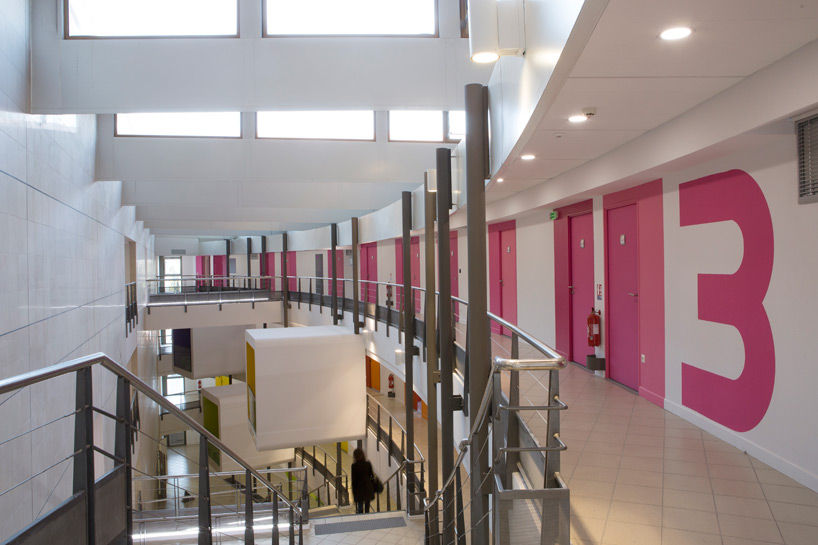 nbj architectes training institute for health professionals designboom