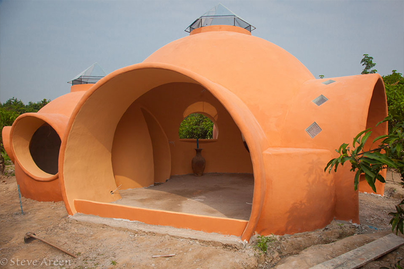 steve areen builds a dome home in 6 weeks for 9,000 dollars