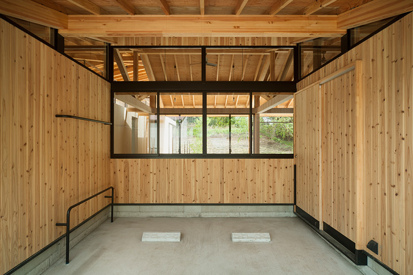 JP architects qilin house chiba japan designboom