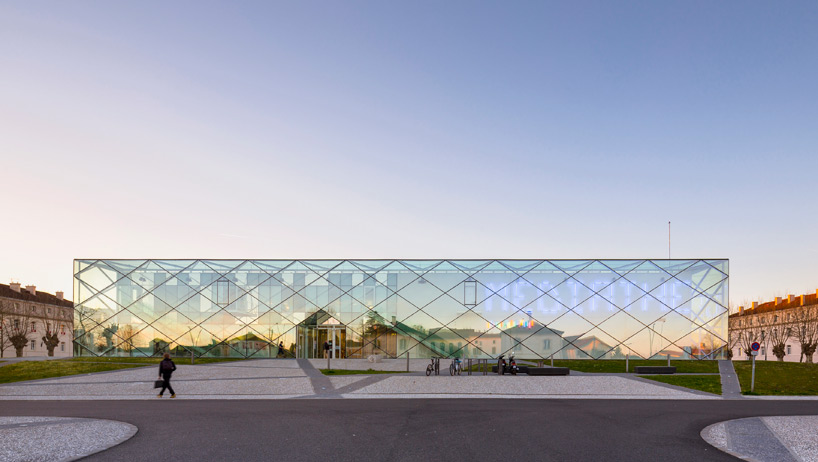archi5 mont de marsan mediatheque marsan media library designboom