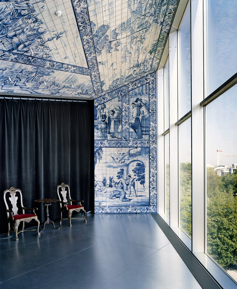 candida hofer exhibits images of architecture at fondazione bisazza