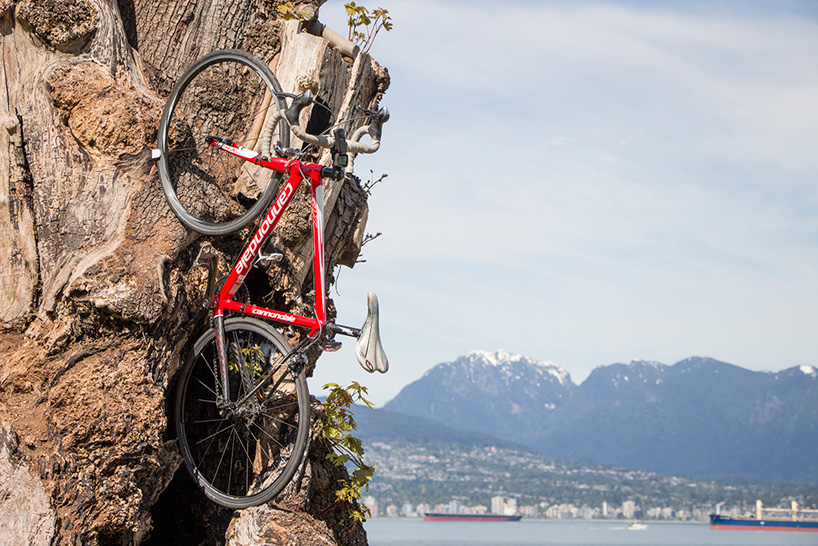 clug 3D printed bicycle storage racks by hurdler studios