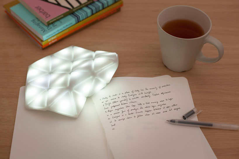 kangaroo light by studio banana things