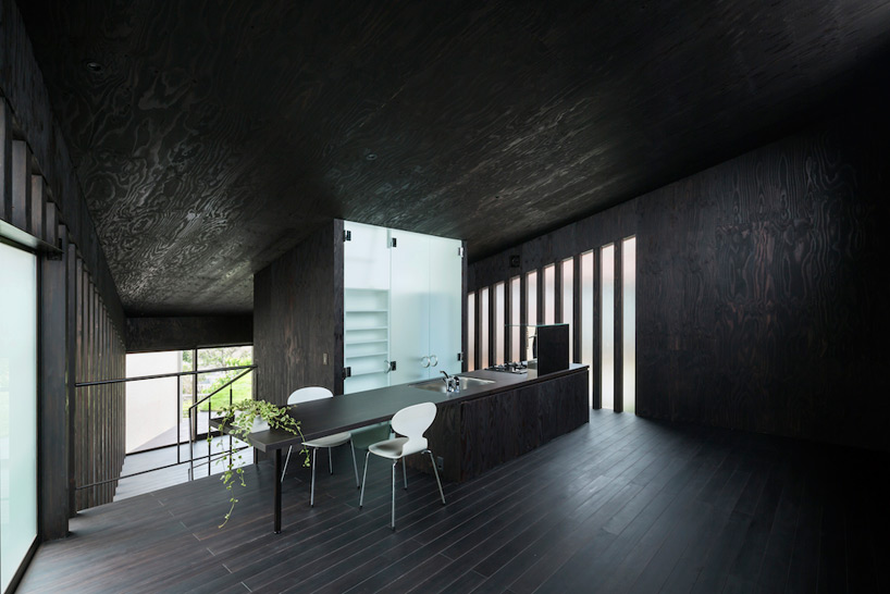 makiko tsukada architects grass cave house designboom