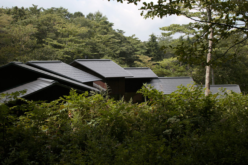 on design rooms that follow the landscape japan designboom