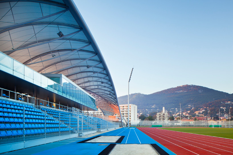 archi5 leo lagrange stadium designboom