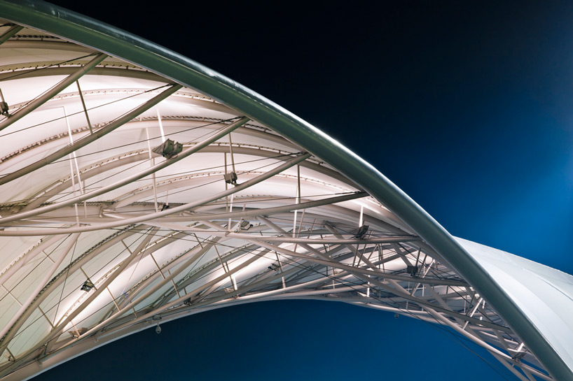 archi5 leo lagrange stadium designboom