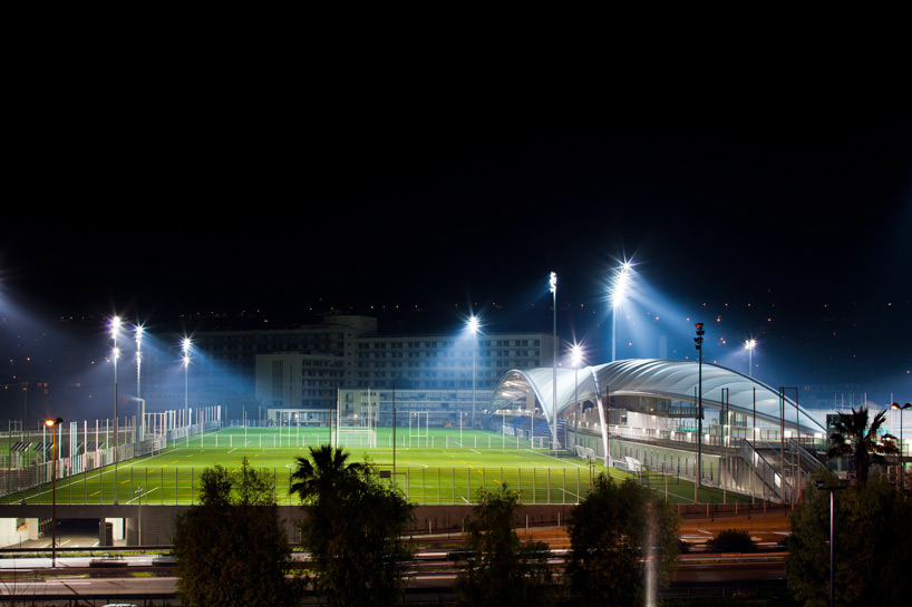 archi5 leo lagrange stadium designboom