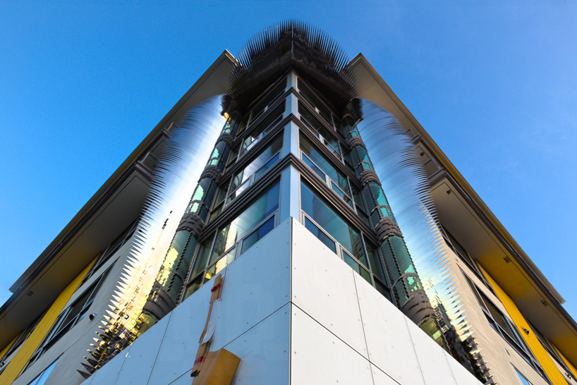 ball-nogues studio corner glory designboom