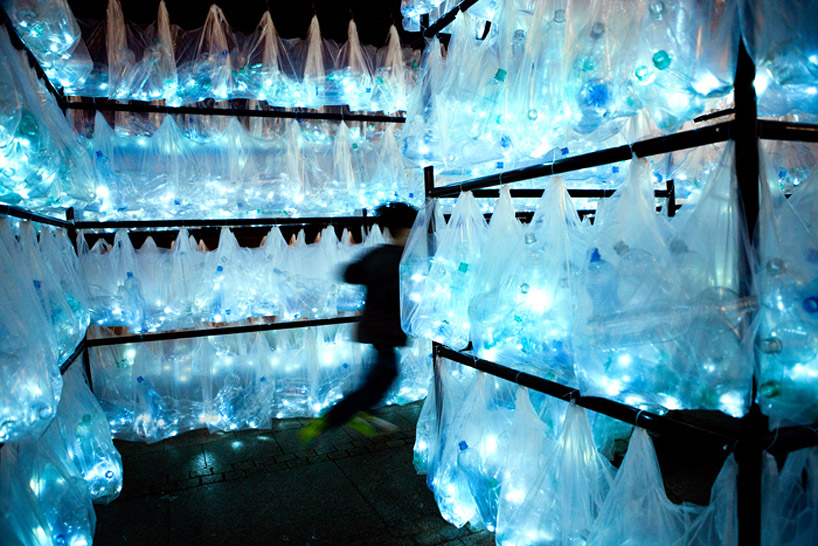 luzinterruptus labyrinth of plastic waste poland