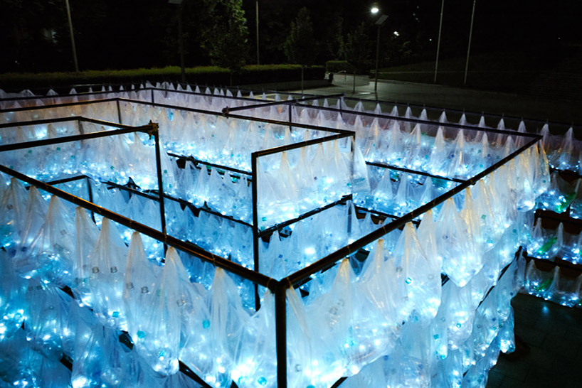 luzinterruptus labyrinth of plastic waste poland