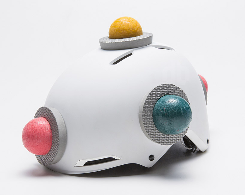 mathery pastello helmet crayons