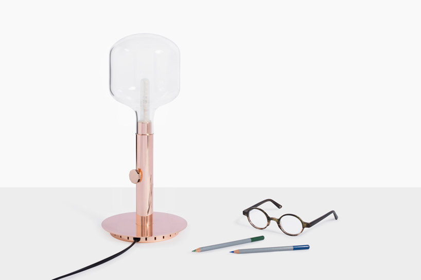 quentin de coster lamp modulates intensity light