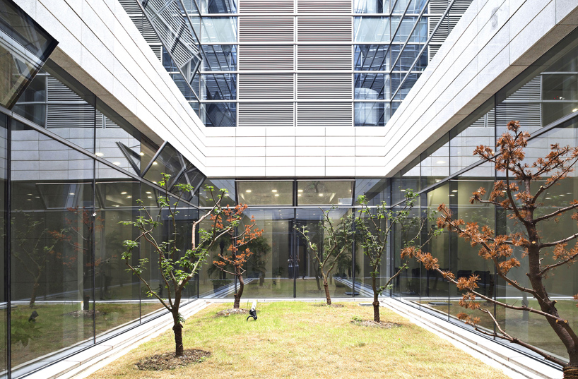 silvio d’ascia architecture bank of shanghai data processing center designboom