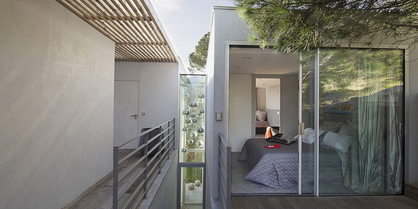 vincent coste architecte d1 house maison l'escalet designboom