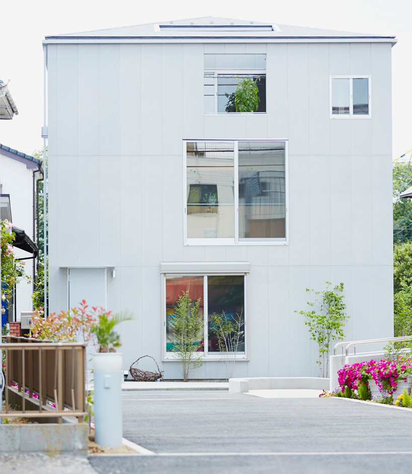 hiroyuki shinozaki house S for a family designboom