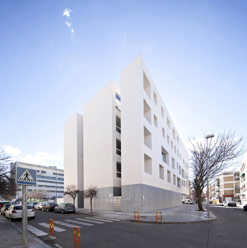 rafael de la-hoz education center university of cordoba