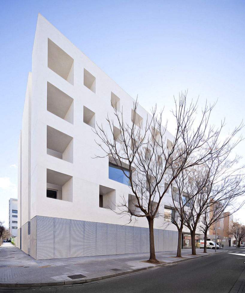 rafael de la-hoz education center university of cordoba