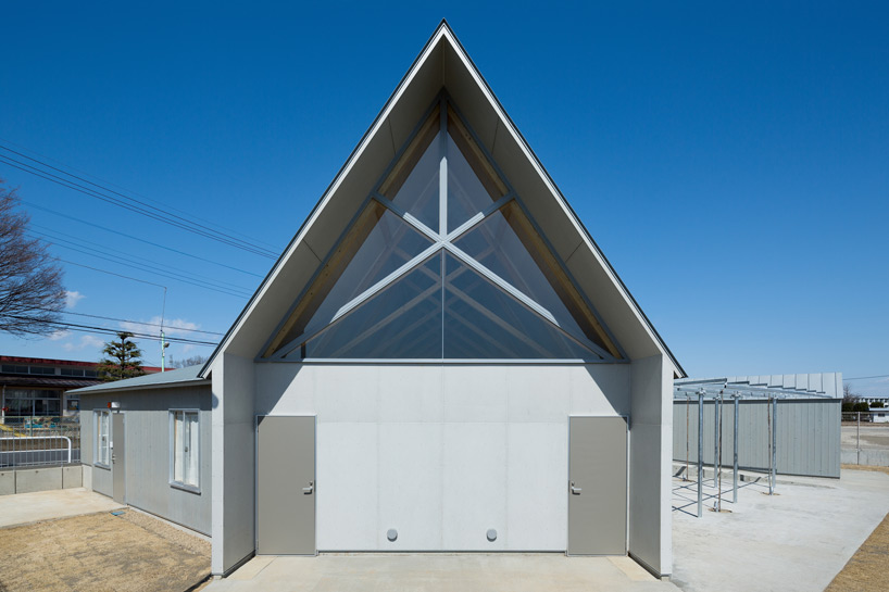 ryuji fujimura architects facility for ecology education tokyo japan designboom