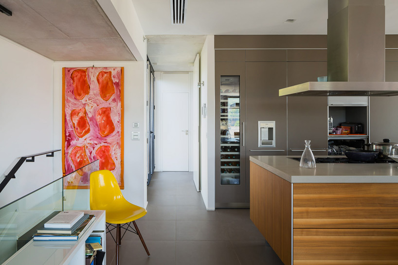 vincent coste architecte maison H3 house saint-tropez france designboom