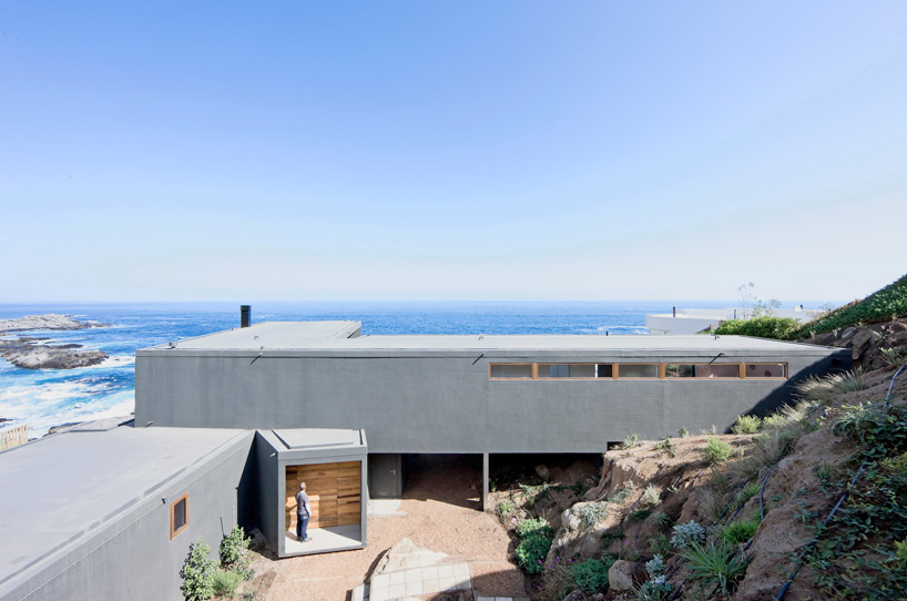 LAND arquitectos catch the views house zapallar chile designboom