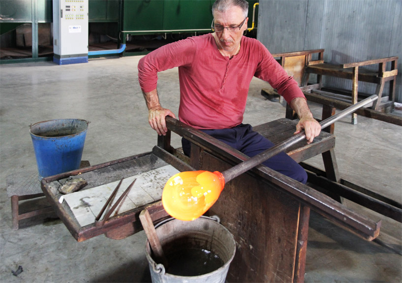 carlo moretti glass murano designboom 