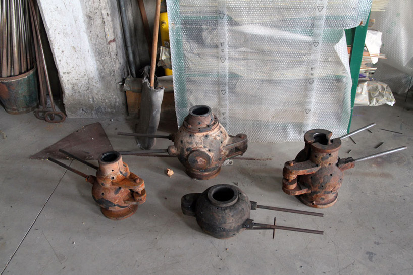 carlo moretti glassblowing factory designboom