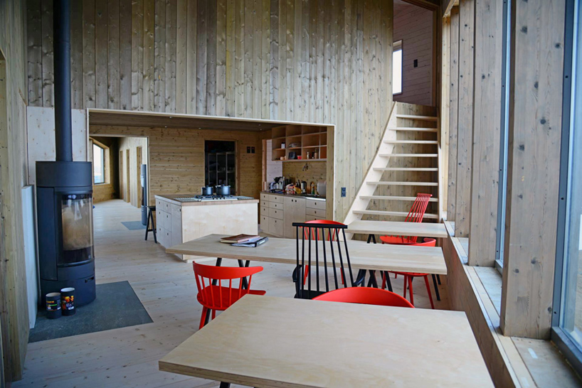 jarmund/vigsnaes arkitekter rabot tourist cabin norway designboom