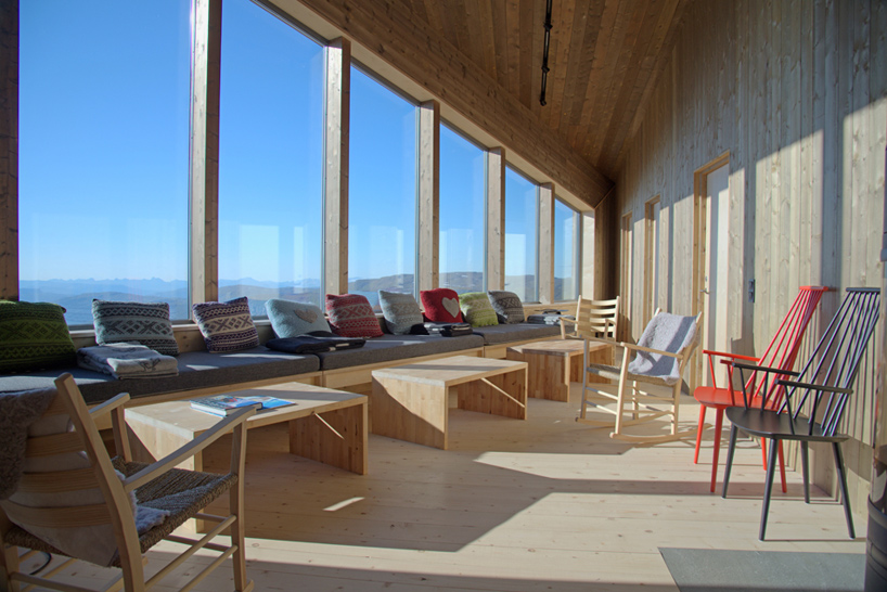 jarmund/vigsnaes arkitekter rabot tourist cabin norway designboom