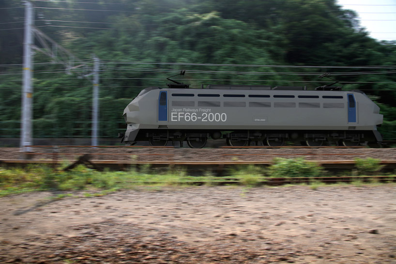 masahiro minami ef66-2000 electric train