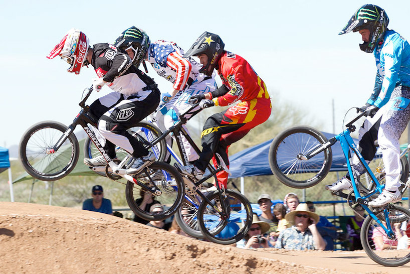 oakley-disruptive-by-design-prize-designboom-03