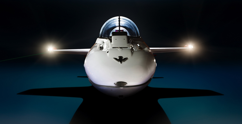 deepflight super falcon mark II submarine created by former james bond villain