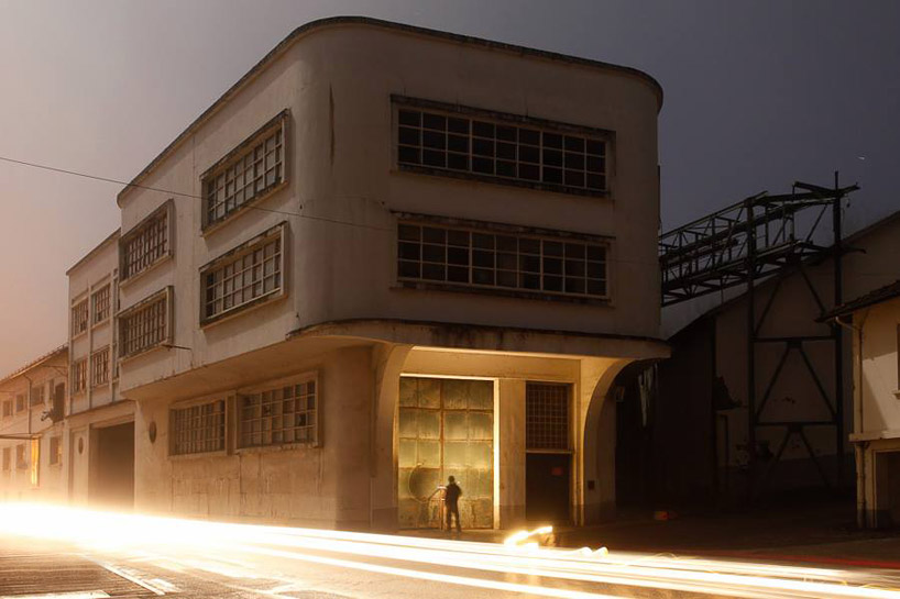 DIY stereoviewer allows you to visualize lightpainting in 3D