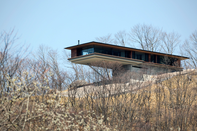kidosaki architects studio house in yatsugatake japan designboom