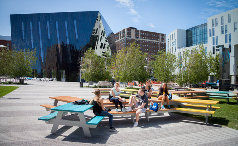 mark reigelman the great picnic designboom