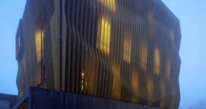 modus architects damiani holz & ko office building designboom