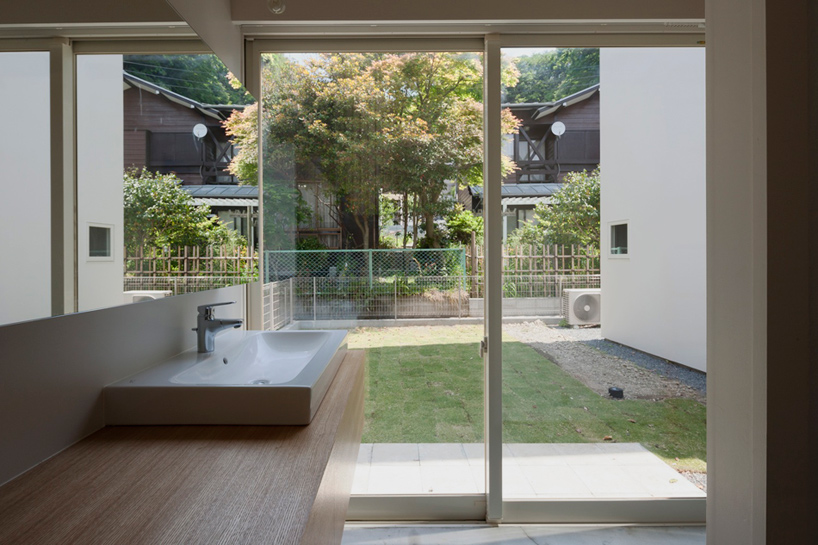 naoya kawabe house in gokurakuji kanagawa japan designboom