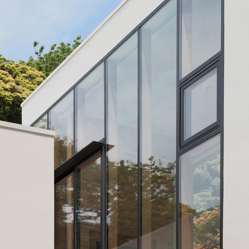 naoya kawabe house in gokurakuji kanagawa japan designboom