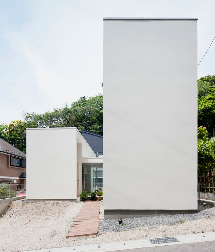 naoya kawabe house in gokurakuji kanagawa japan designboom
