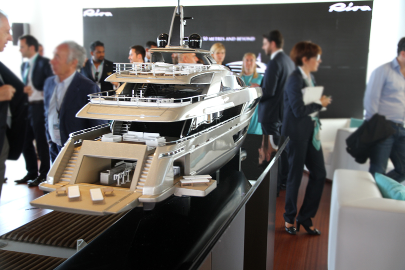 riva-steel-superyacht-designboom02