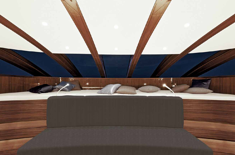 silveryachts-silver-fast-designboom10