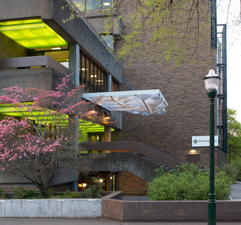 thom faulders studio entrium light cloud portland state designboom